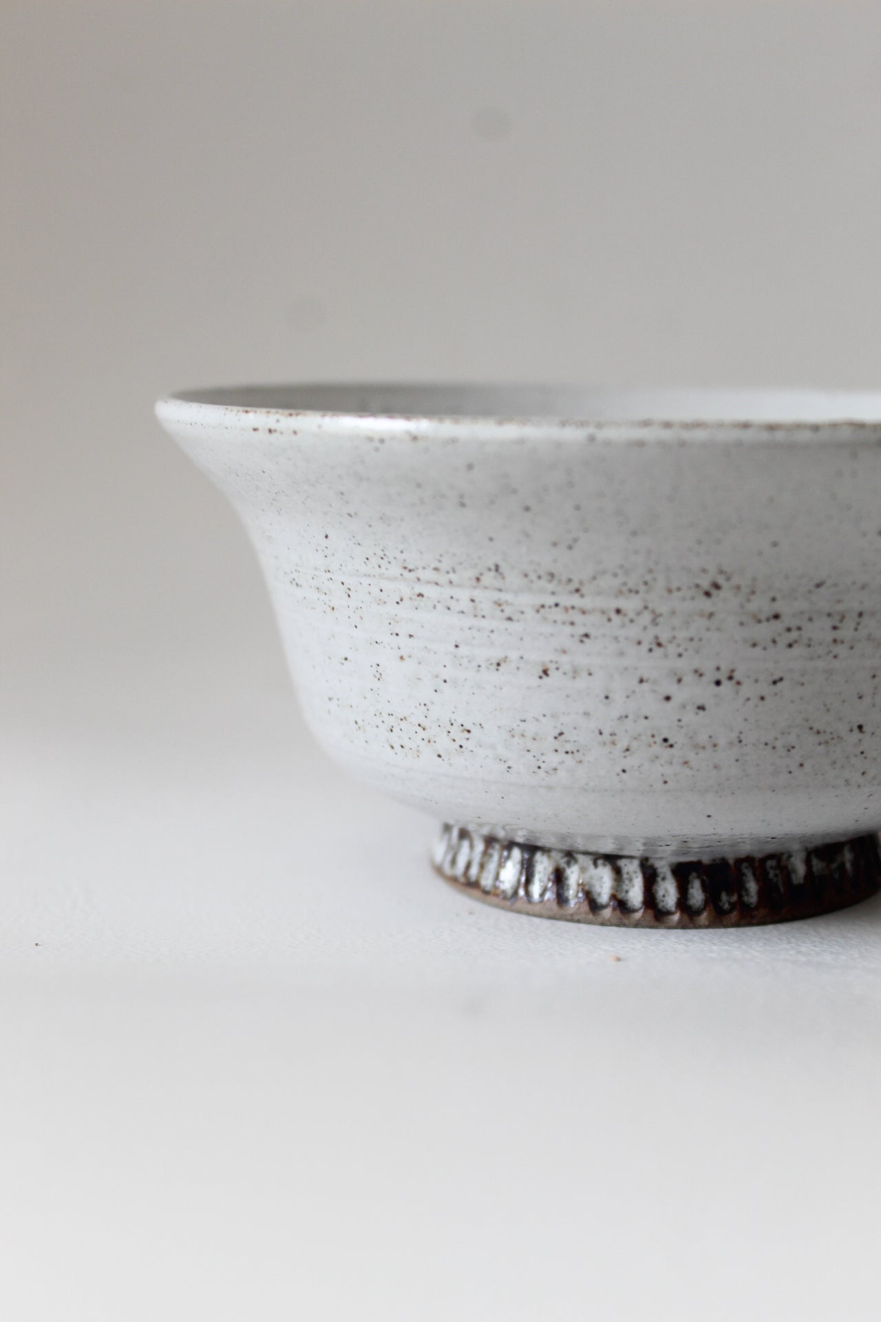 Curvy Footed Bowl in Rustic White