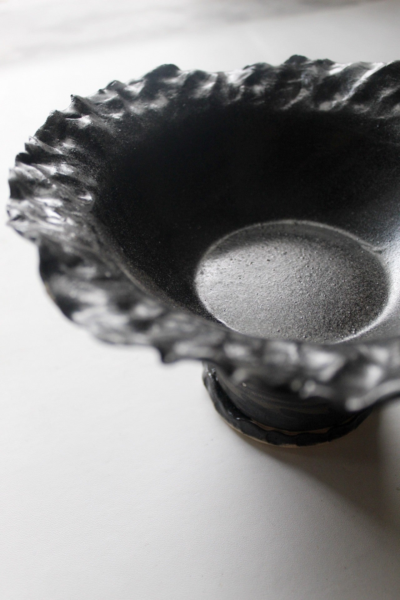 CORAL STAND VESSEL IN BLACK SWAN