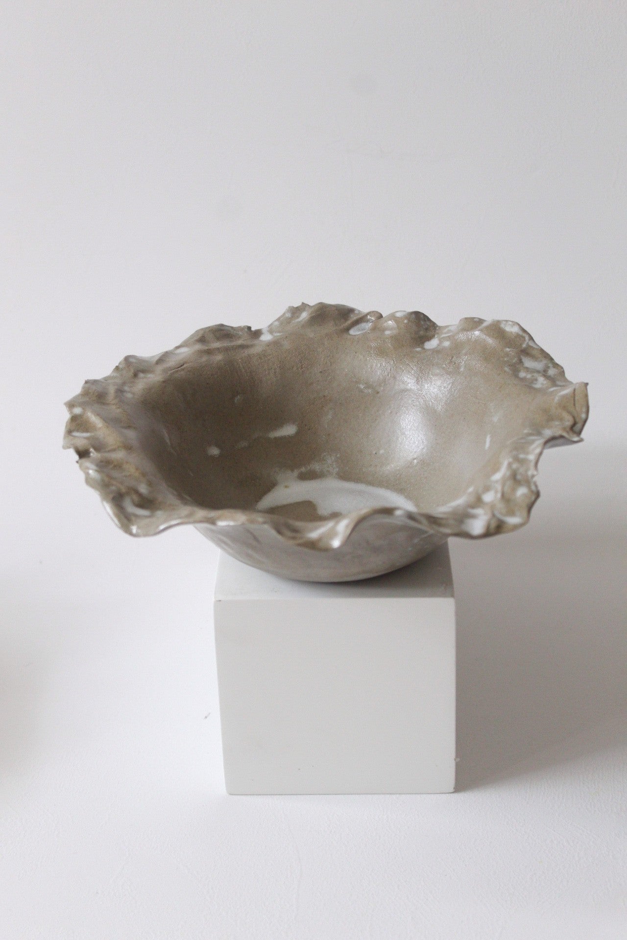 CORAL BOWL DARK BEIGE