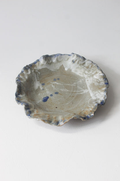 CORAL PLATE WITH WABI BLUE