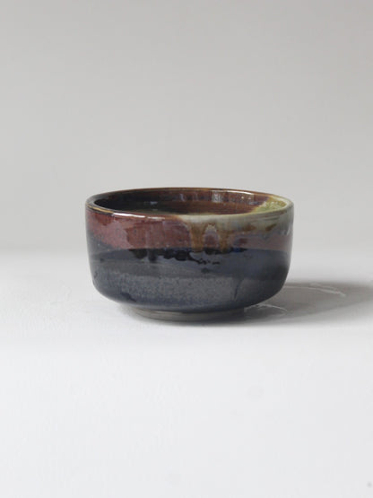 CHAWAN / MATCHA CUP IN HALF SAKURA