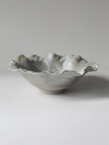 FOOTED CORAL BOWL IN GLASSWABI