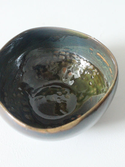 DENTED BOWL IN GREEN