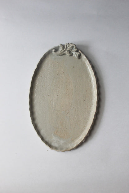 OVAL ROYAL DESSERT PLATE